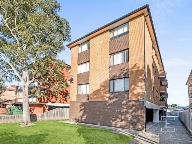 8/75 Harris Street, NSW 2165