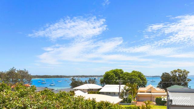 135 Sandy Point Road, NSW 2315