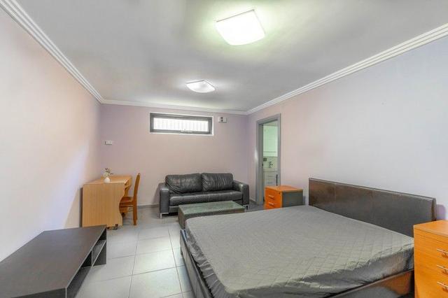 F37 Croswell Place, NSW 2151