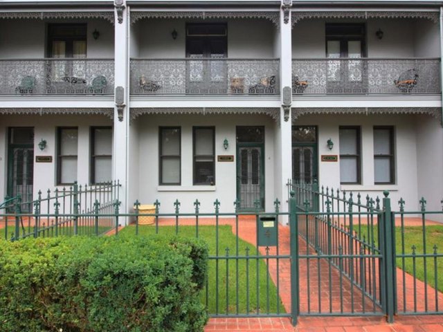 4/200 Fitzmaurice Street, NSW 2650