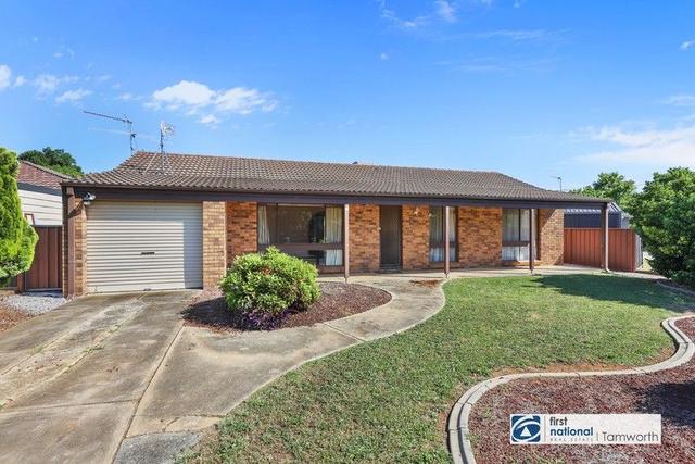 6 Lawson Place, NSW 2340