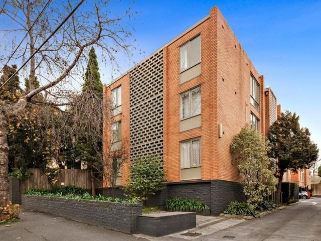 1/174 Toorak Road West, VIC 3141