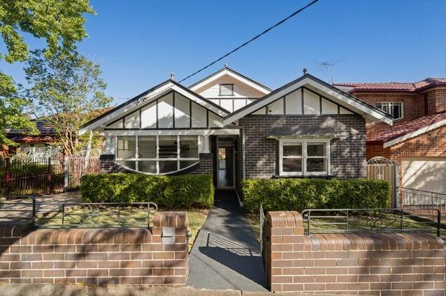 12 Crieff Street, NSW 2193