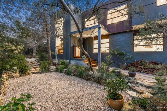 90 Lake Avenue, VIC 3226