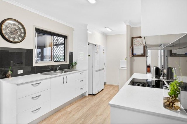 31 Eileen Avenue, QLD 4215