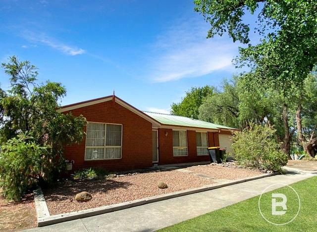 1/73 Hargreaves Street, VIC 3550