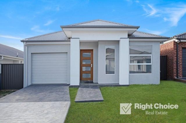 5 Holstein Street, NSW 2527