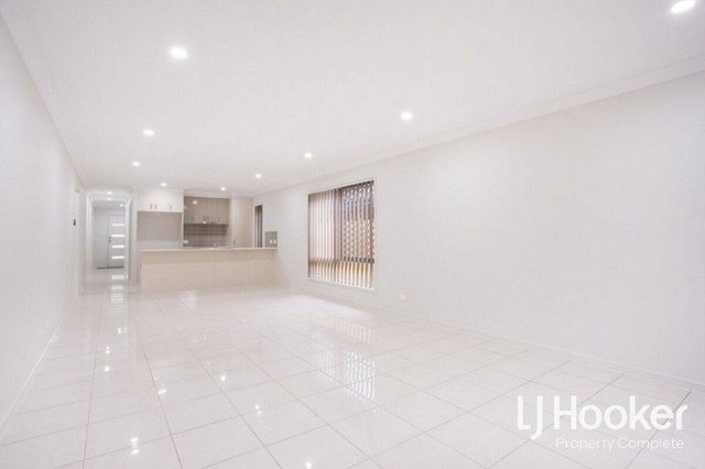 24 Tasker Street, QLD 4207