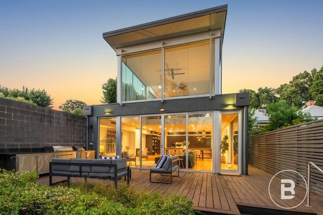 15 Barkly Street, VIC 3550