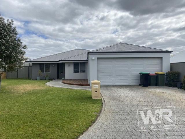 6 Pitt Rise, WA 6330