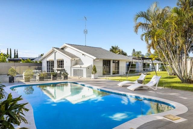 15 McCleary Street, QLD 4217