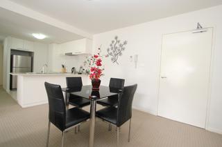 Dining Room (2017-08-03)