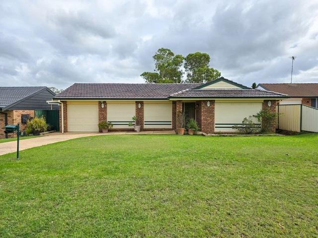 8 Donalbain Circuit, NSW 2560