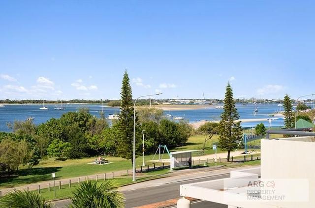 312/392 Marine Parade, QLD 4215