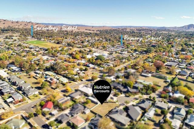 28 New Street, VIC 3722
