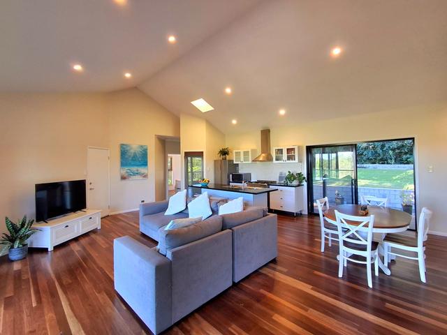 5 Sunnyside Court, QLD 4552