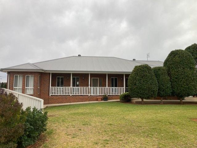 15 Williams Street, NSW 2666