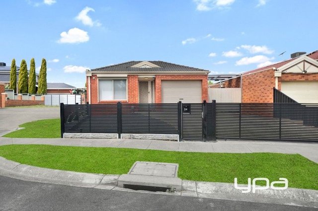 24 Golden Ash Circuit, VIC 3048