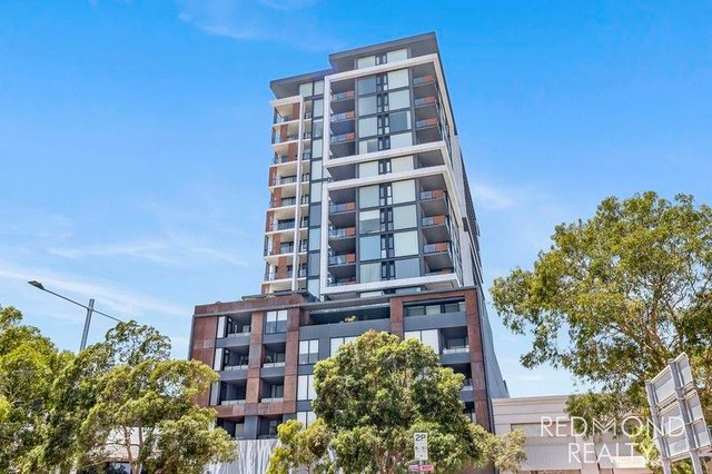 1002/113 Grand Boulevard, WA 6027