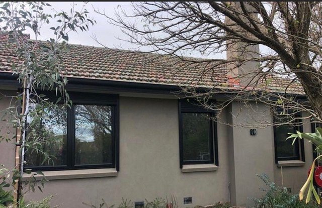 10 Blanche Court, VIC 3058