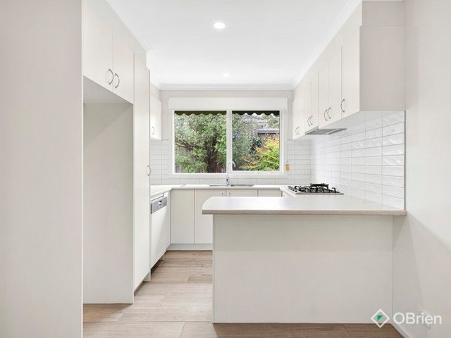 8/2 Coonara  Avenue, VIC 3930