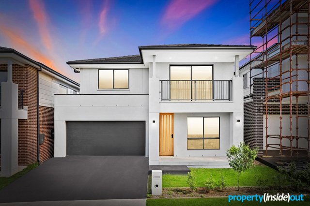 99 McKenna Crescent, NSW 2155
