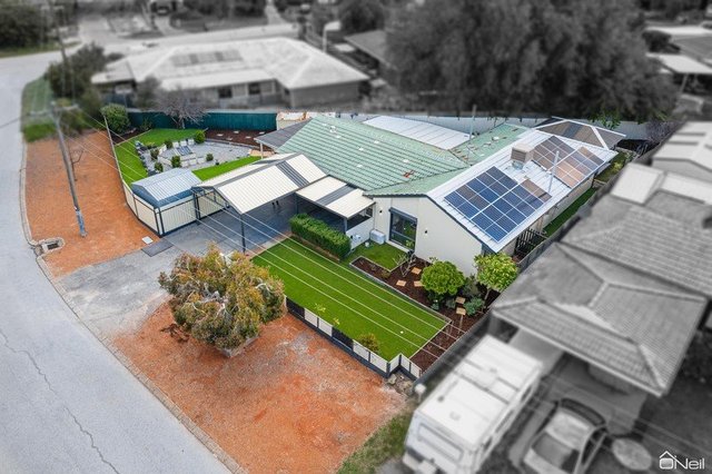 4 Mimosa Court, WA 6111