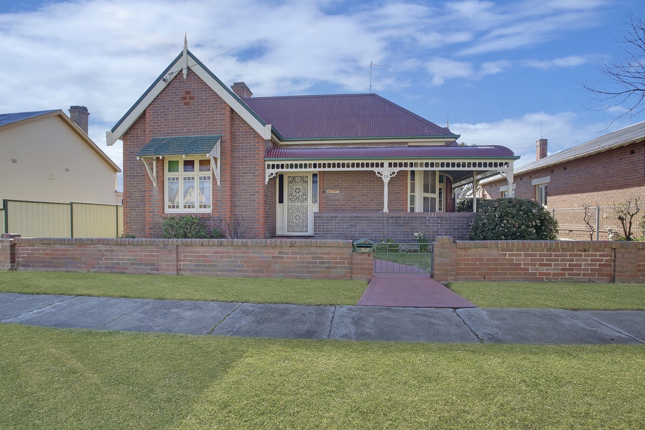 13 Lithgow Street, Goulburn NSW 2580 Allhomes