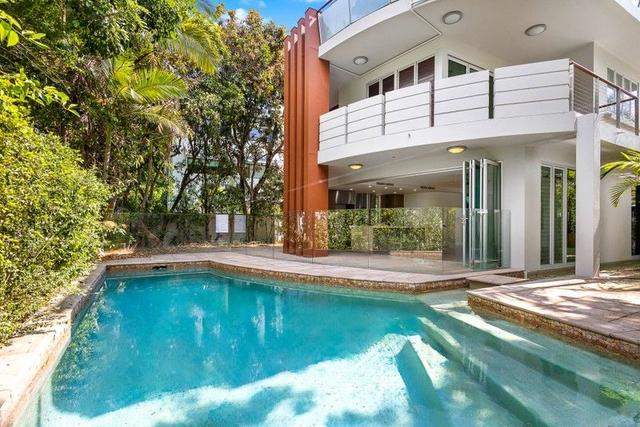 2/20 James Street, QLD 4566