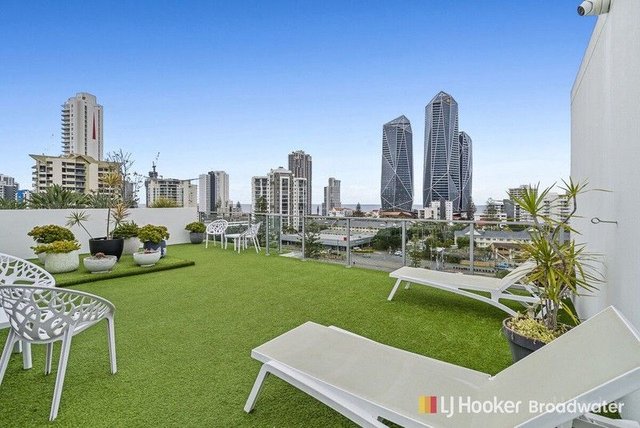 802/14 Cannes Avenue, QLD 4217