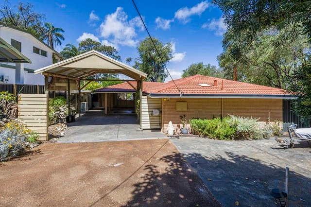 80 Estuary View Road, WA 6211
