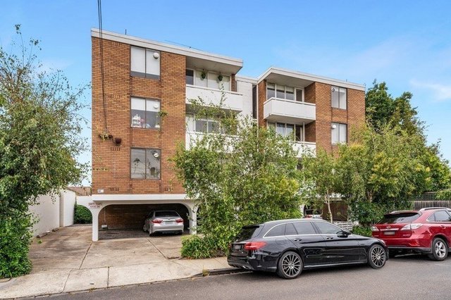 9/2 Caroline South Street, VIC 3141