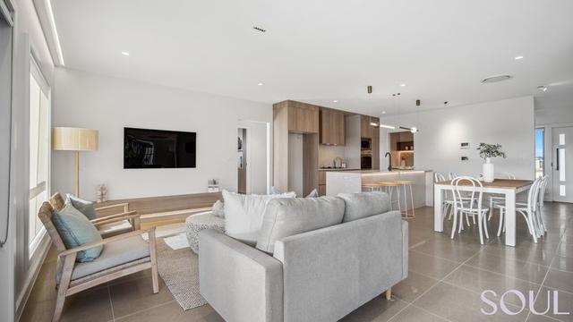 19 Maher Circuit, NSW 2680