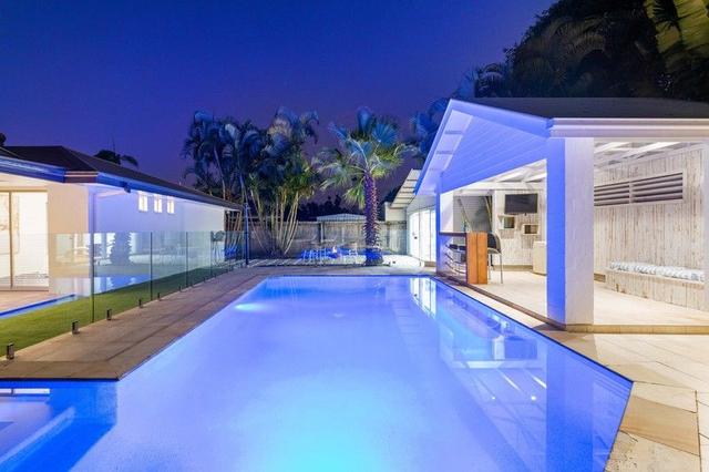 8 Lothian Avenue, QLD 4217