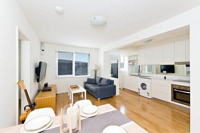 2/133 Meeks Road, NSW 2204