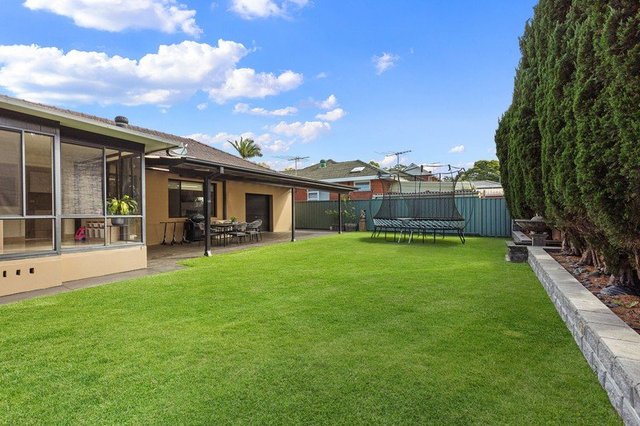 2 Rainbow Parade, NSW 2210