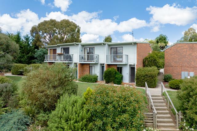 4/6 Kirwan Close, NSW 2627