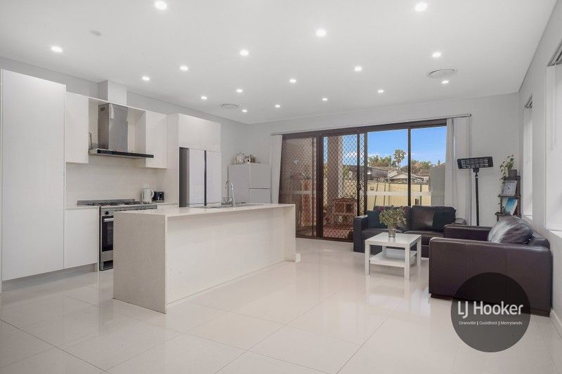 https://images.allhomes.com.au/property/photo/ca01b789ddf1cc8ca0212f24f9372b7e_hd.jpg