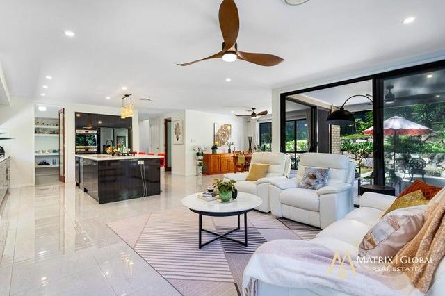 2 Rouse Street, QLD 4213