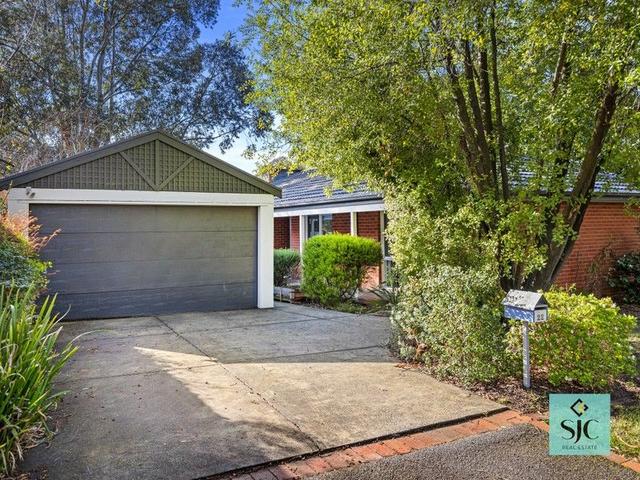 22 Shrubby Walk, VIC 3136