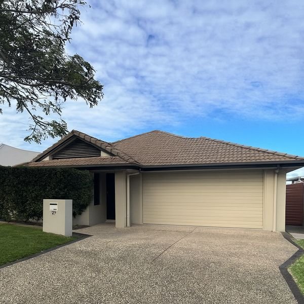 27 Demby Crescent, QLD 4154