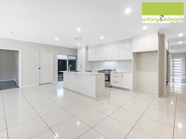 12 Poidevin Place, NSW 2580