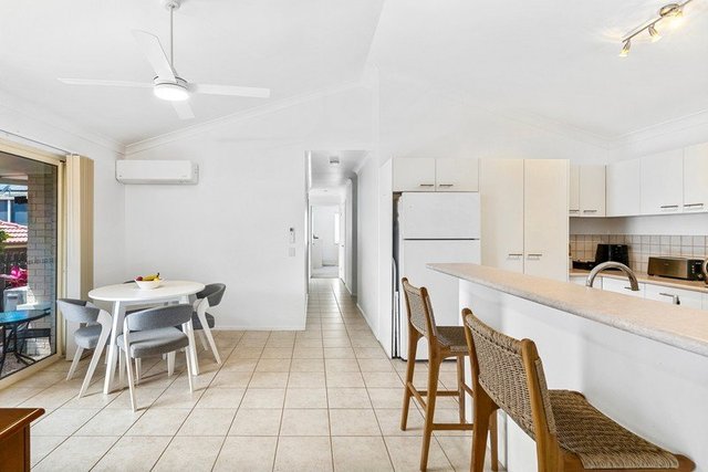 1/8 Janal Place, QLD 4223