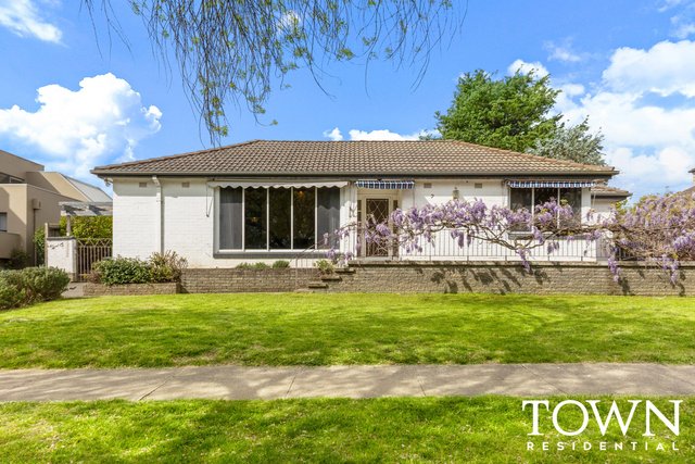 7 MacGillivray Street, ACT 2600