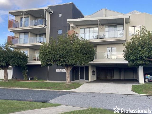 11/10 Sampson Close, WA 6056