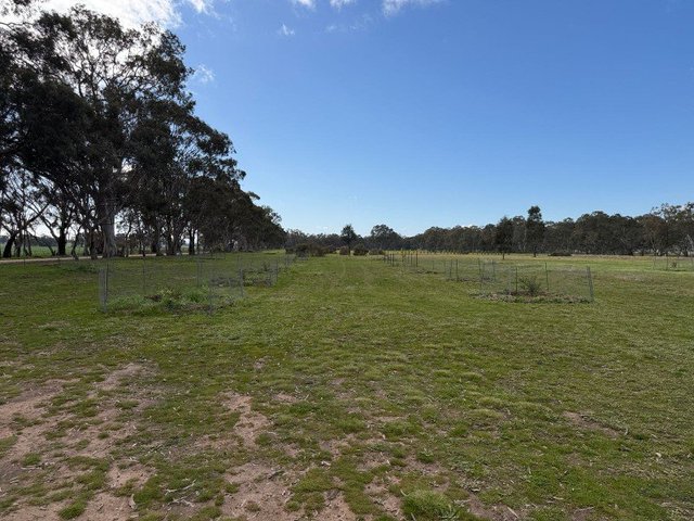 192 Moyreisk-Redbank Road, VIC 3477