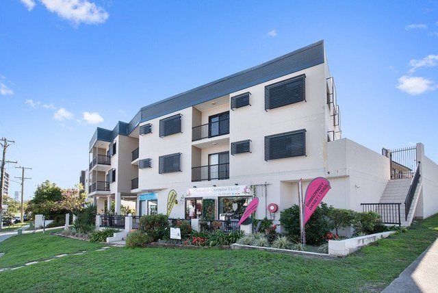 6/148 Cavendish Road, QLD 4151