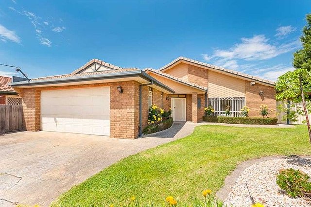 11 Cardiff Court, VIC 3064