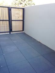 Courtyard (2017-08-01)