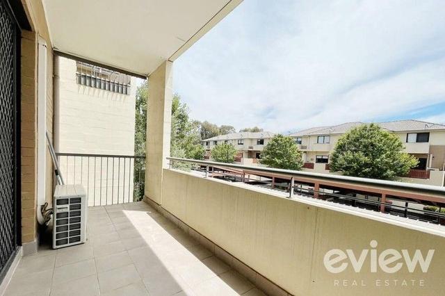 10/1 Greenfield Drive, VIC 3168